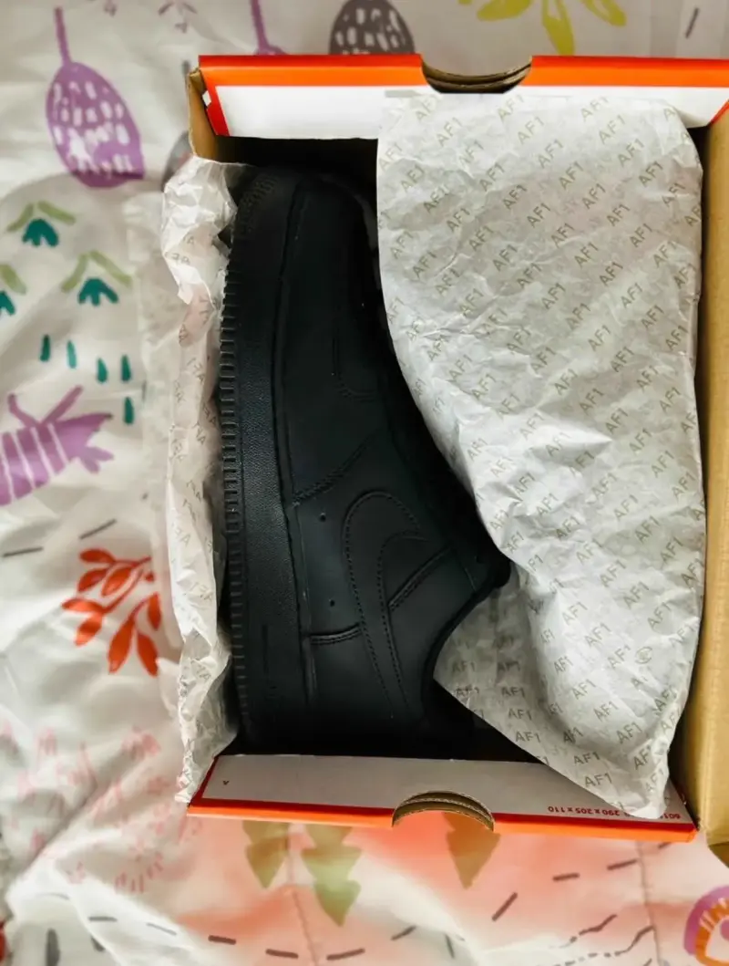 Zapatillas negras Nike Air Force 1 - 1