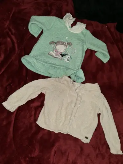 Lote de bodies y pijamas para bebé - miniatura 5
