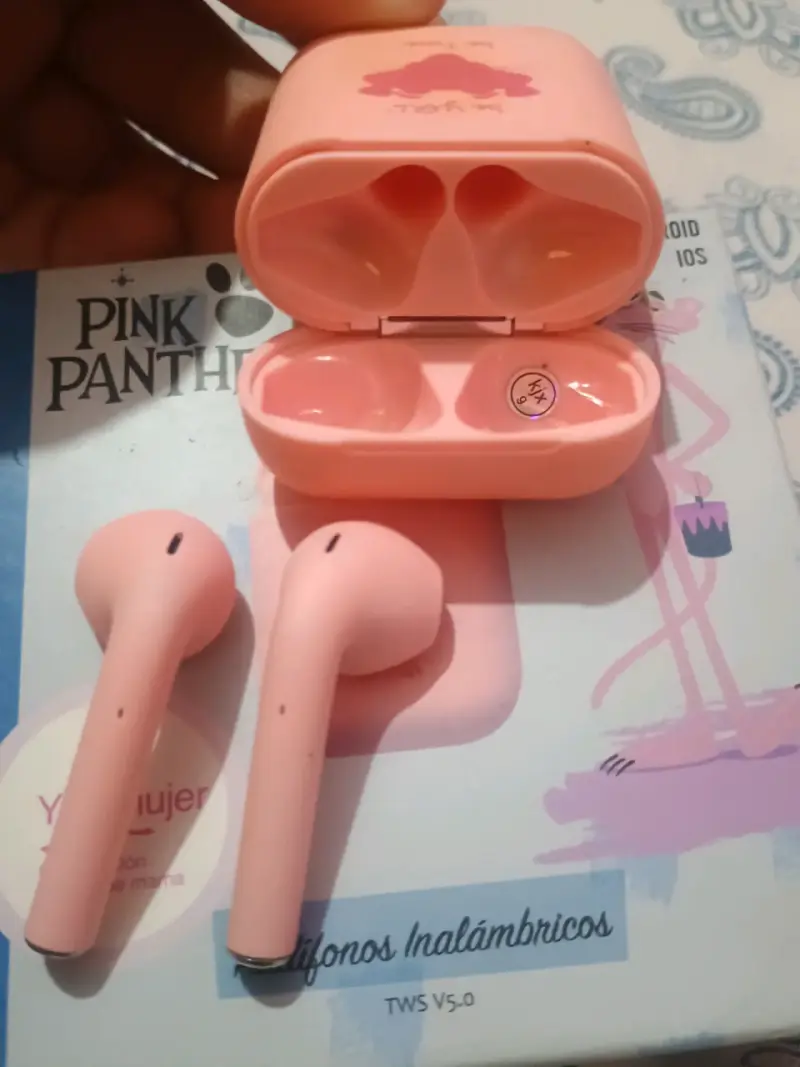 Audífonos inalámbricos Pink Panther TWS V5.0 - 1
