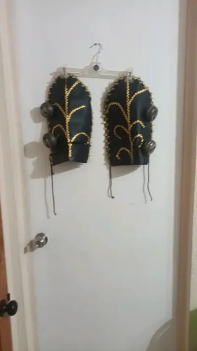 Traje de danza folclórica azul y dorado caporal - miniatura 5