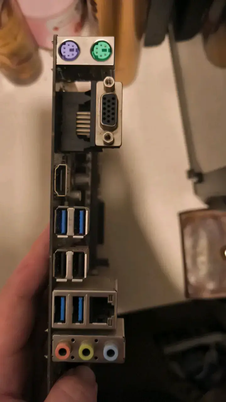 Placa Madre ASUS Prime A320M-K para AMD - 2