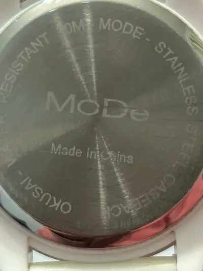 Reloj de pulsera blanco con esfera azul - miniatura 4