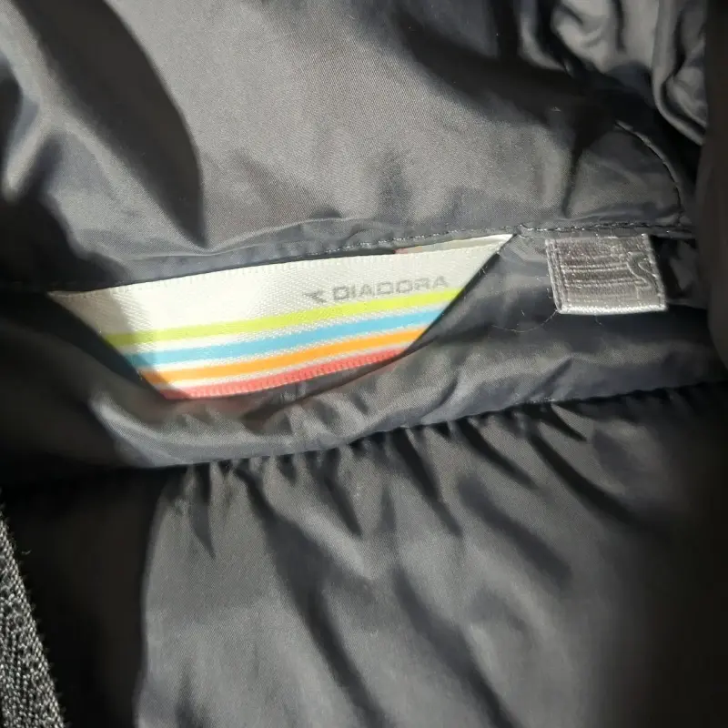 Chaqueta Acolchada Gris con Capucha Diadora - 3