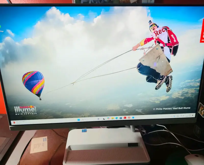 Monitor Lenovo de 27 pulgadas Full HD - 1