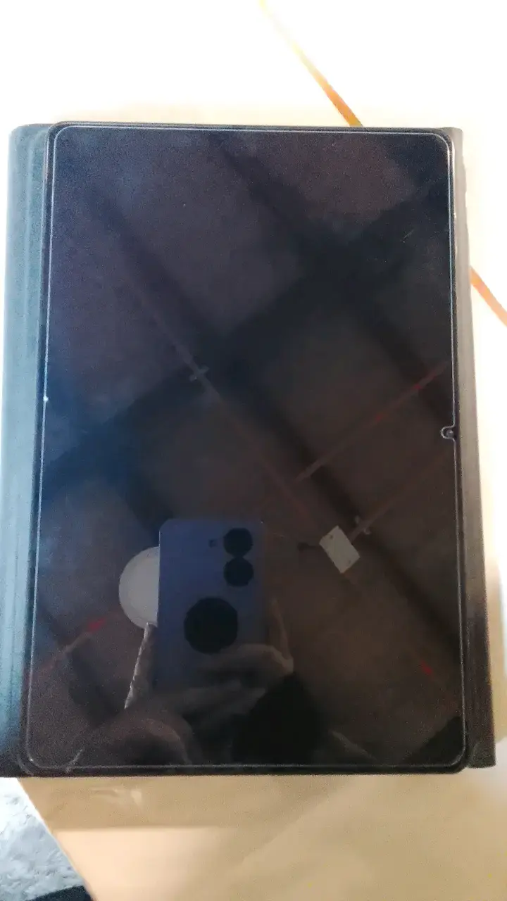Tablet Samsung a9+ teclado y mouse en buen estado - 4