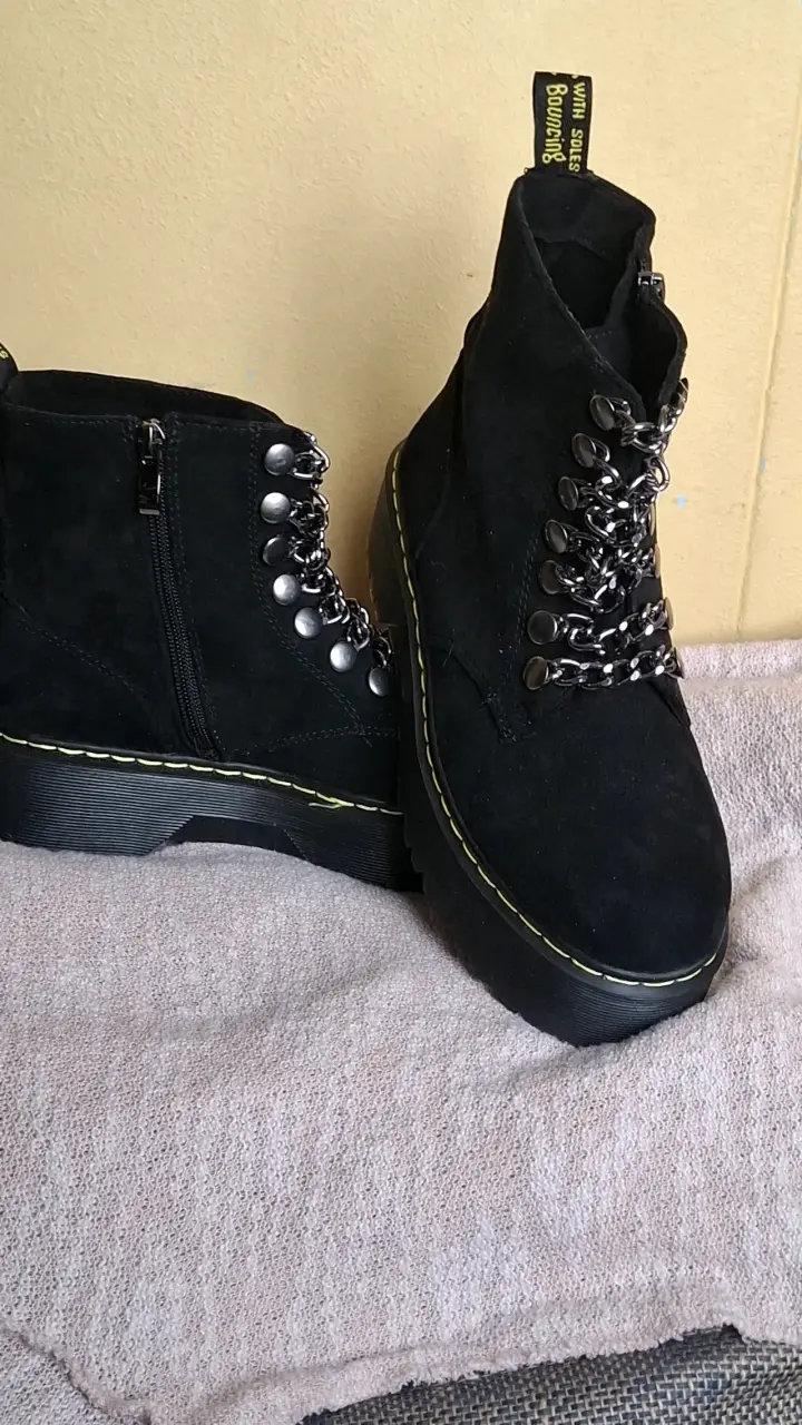 Botas negras de cuero con plataforma - 3