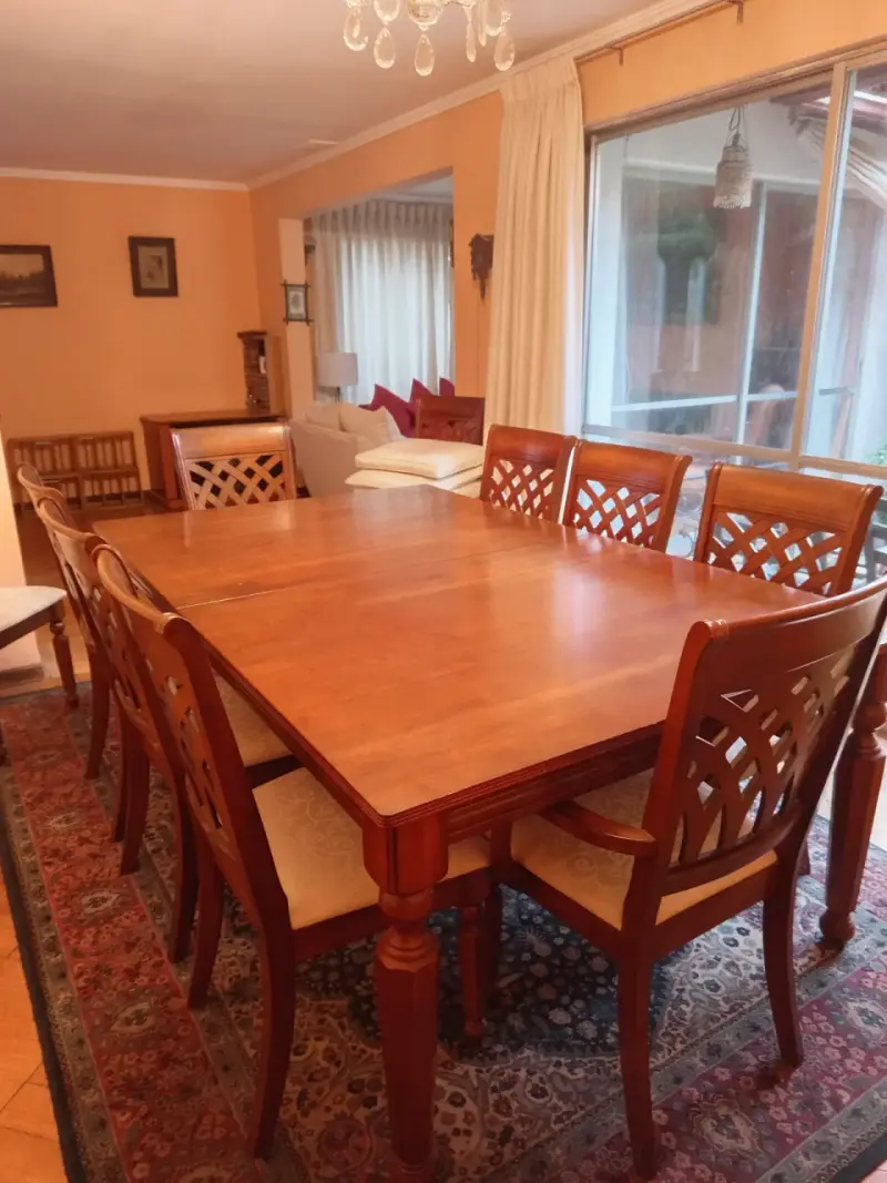 Juego de comedor de madera con 8 sillas - 4