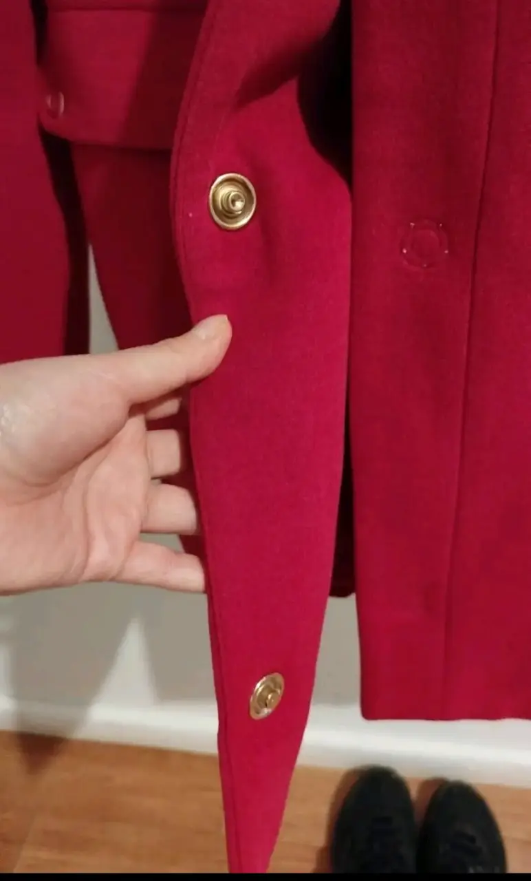 Abrigo rojo con capucha para mujer Ma Griffe - 5
