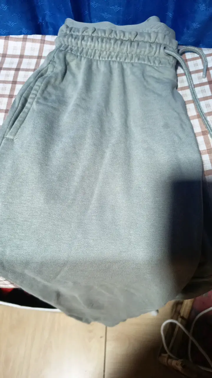 Vende con cunto para niña y buzos l - 3
