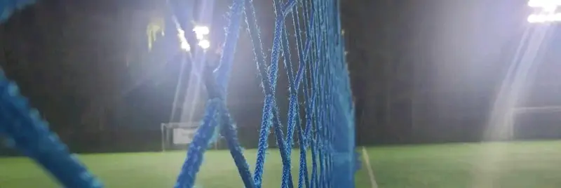 Red de fútbol azul para cancha