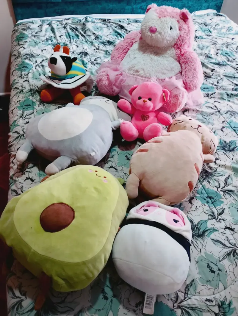 Lote de peluches variados en excelente estado - 4