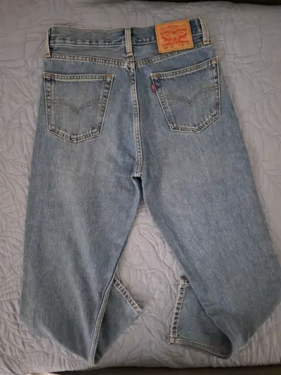 Jeans Levi's 550 azul claro para hombre - miniatura 3