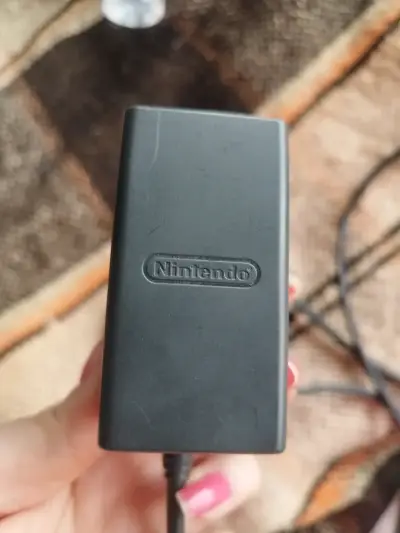 Consola Nintendo Switch Lite coral rosada - miniatura 3