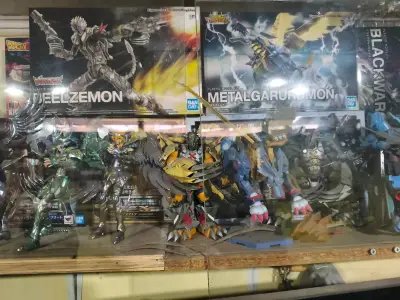 Figuras de acción Digimon y Gundam Bandai - miniatura 3