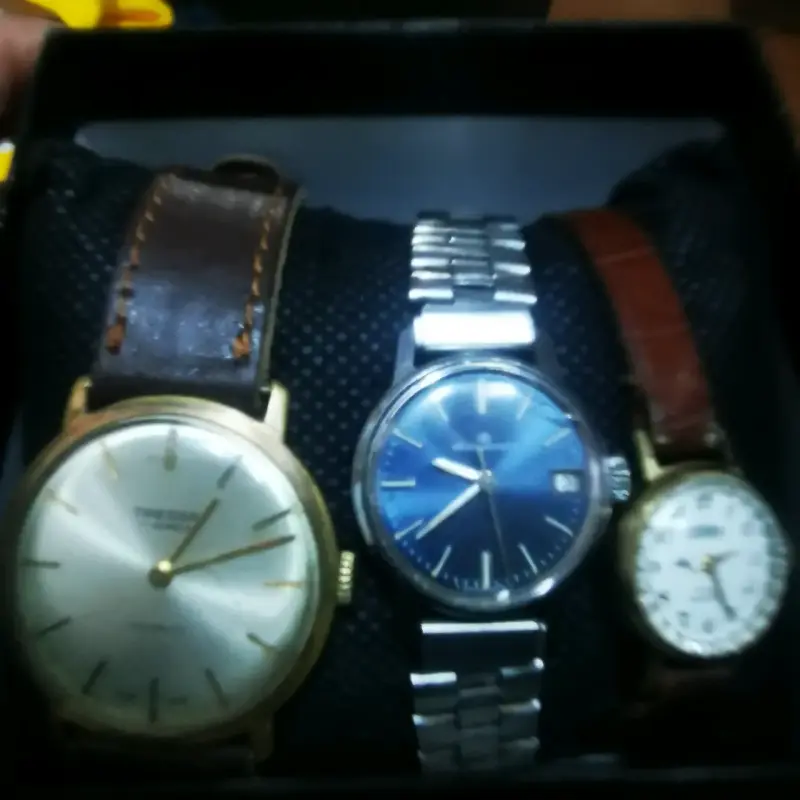 Set de tres relojes vintage para hombre y mujer - 2