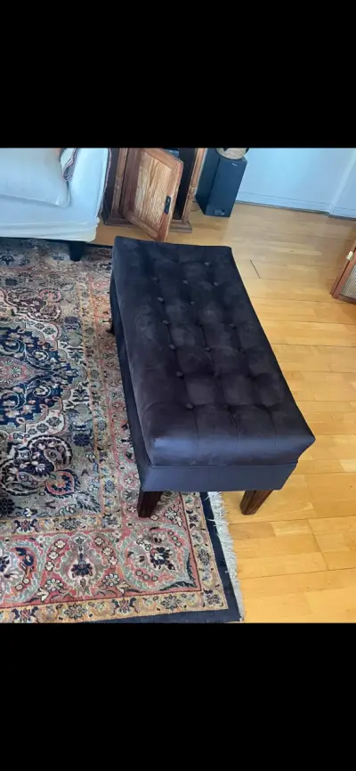 Banqueta de terciopelo azul elegante - miniatura 2