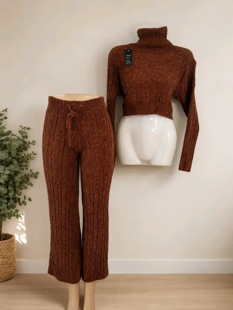 Conjunto de chenille marrón de dos piezas - 2