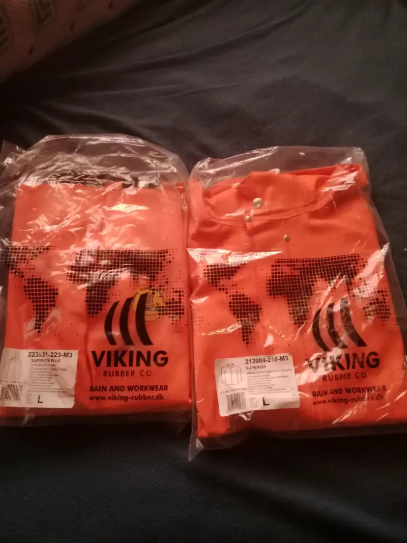 Chaqueta impermeable naranja Viking Rubber Co. - 2