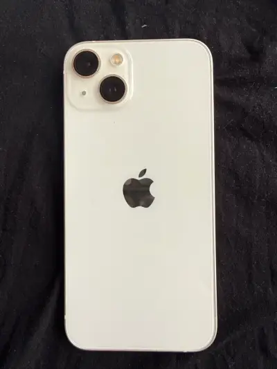 iPhone 13 blanco en buen estado - miniatura 1