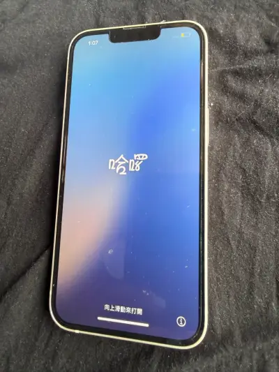 iPhone 13 blanco en buen estado - miniatura 2