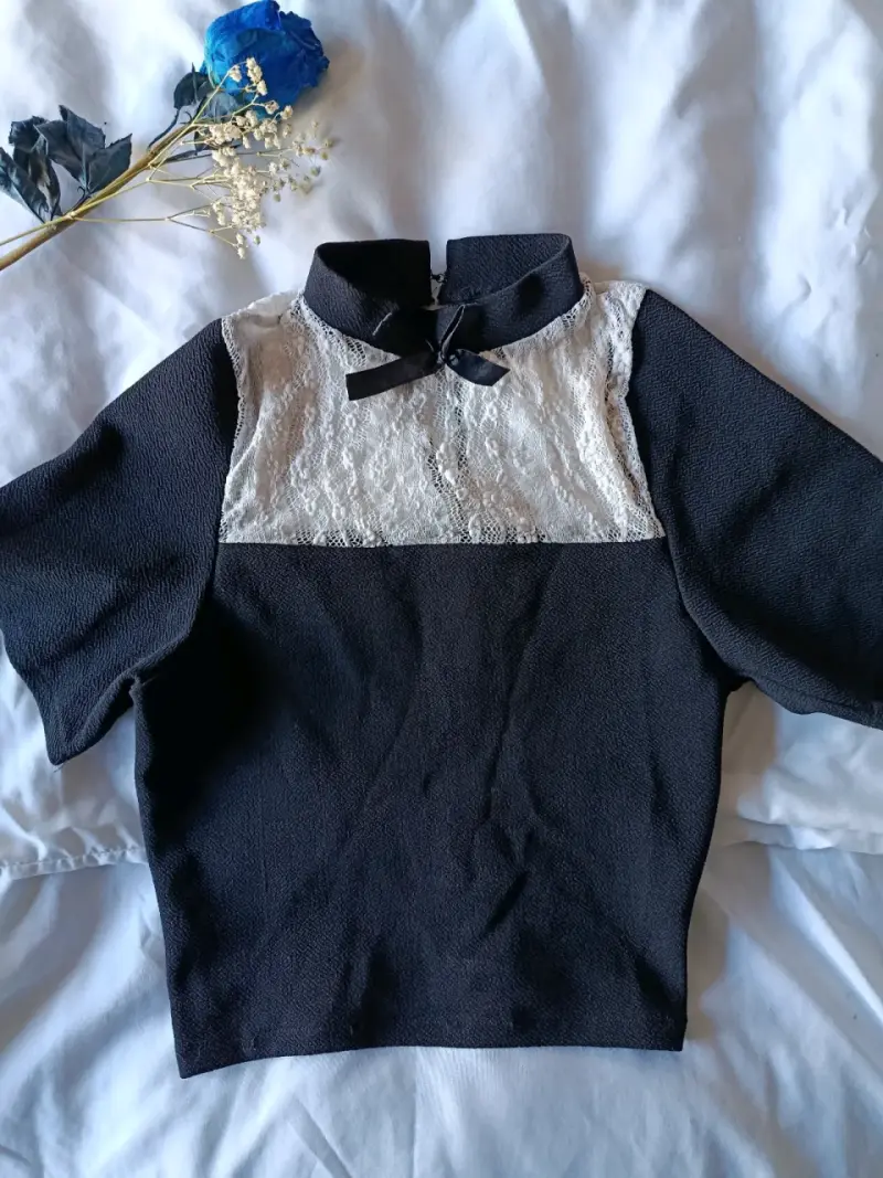 Polera coquette darks