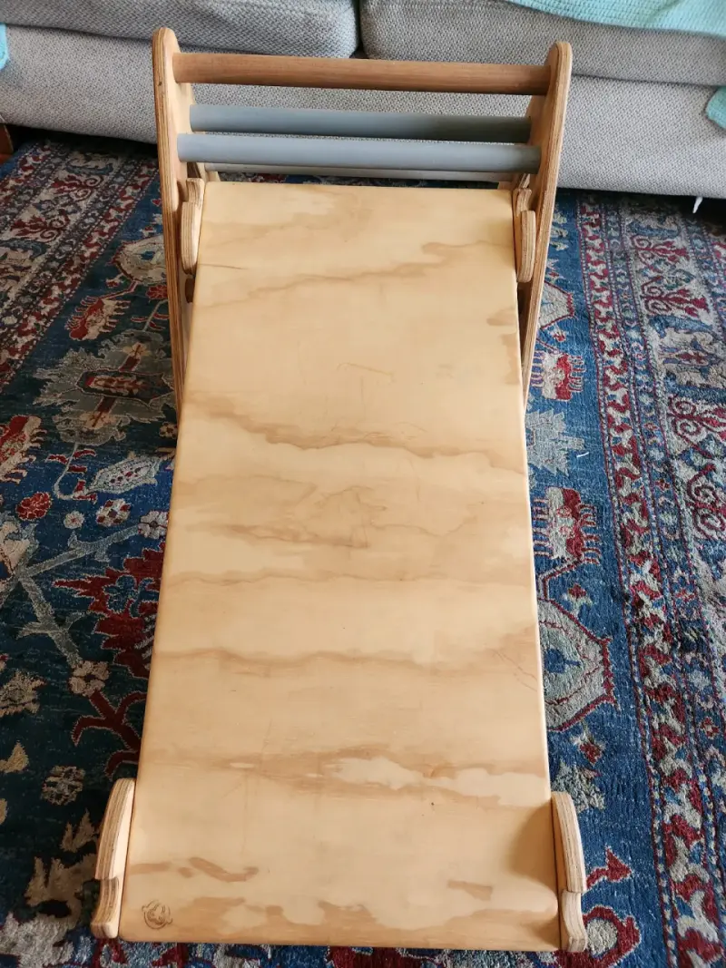 Rampa de madera para niños tipo Pikler - 3