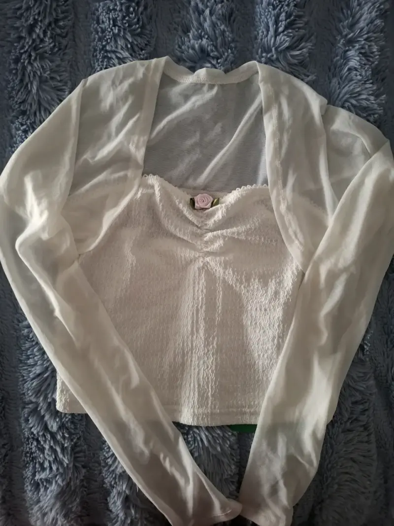 Blusa blanca coquette - 1