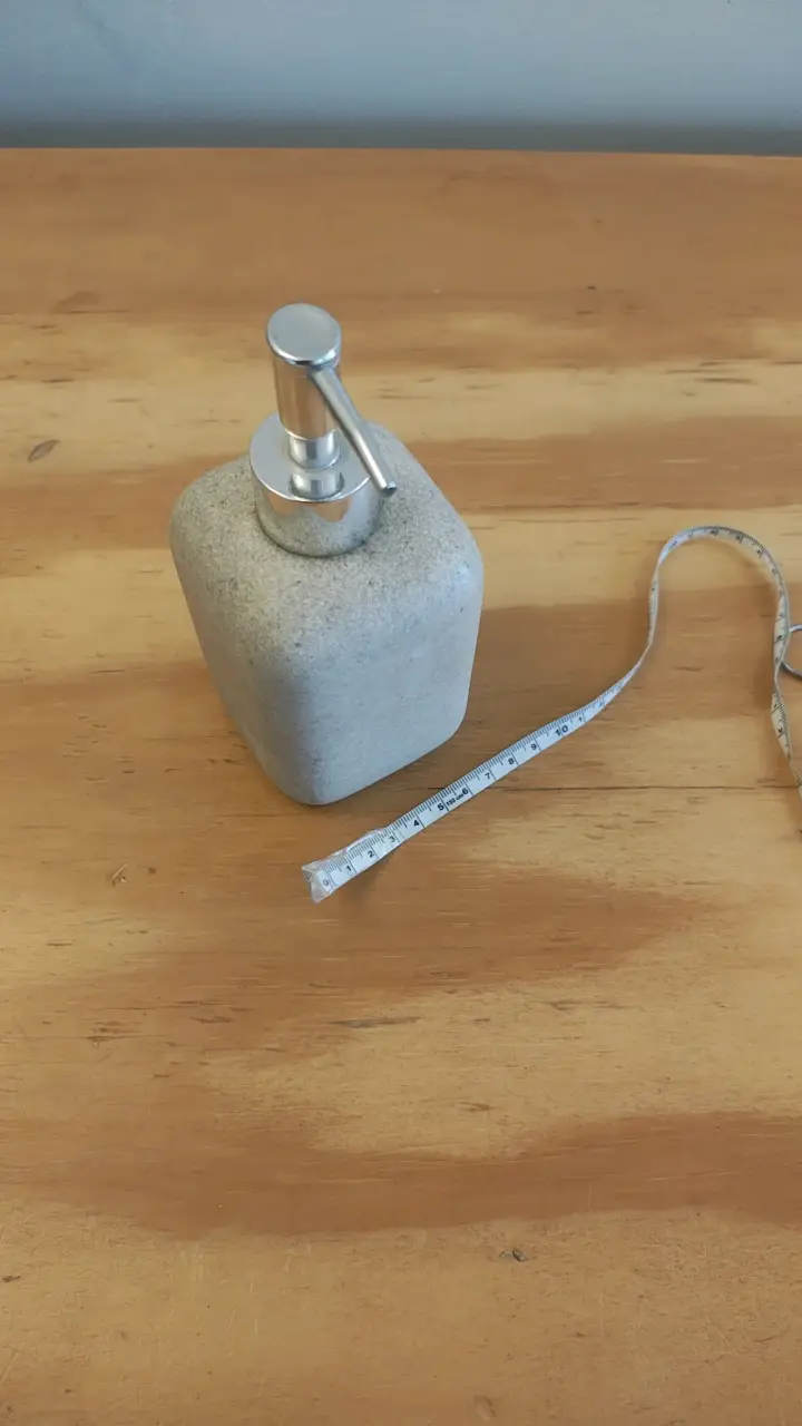 Dispensador de jabón de cerámica gris - 4