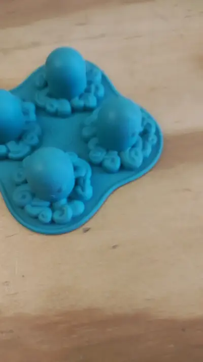 Molde de silicona para hielo en forma de pulpo - miniatura 1