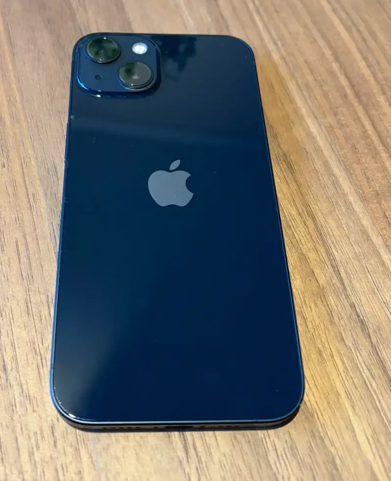 iPhone 13 - 2