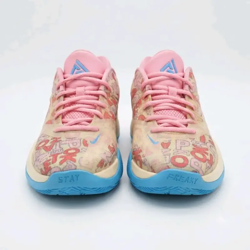 Zapatillas deportivas rosas con diseño gráfico - 1