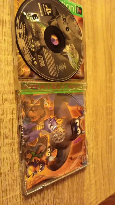 Spyro year of the dragon 2002 Playstation 1 - miniatura 1