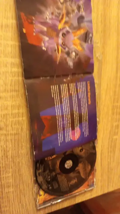 Spyro year of the dragon 2002 Playstation 1 - miniatura 4