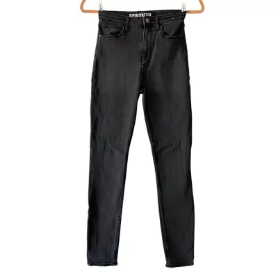 Jeans H&M Kids talla 12-13Y pitillo negro - miniatura 1
