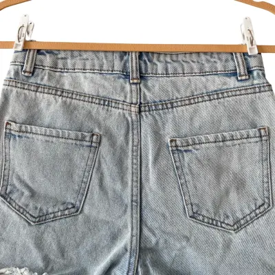 Short New Look talla 12 destroyed - miniatura 4