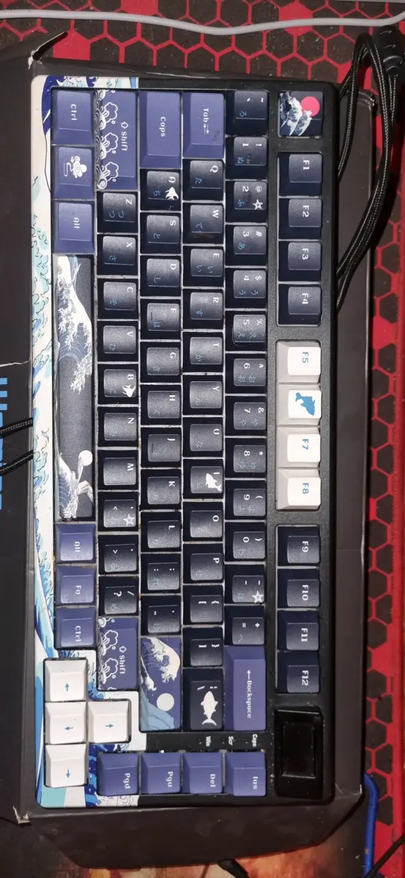 Teclado mecánico Womier s-k80 - 2