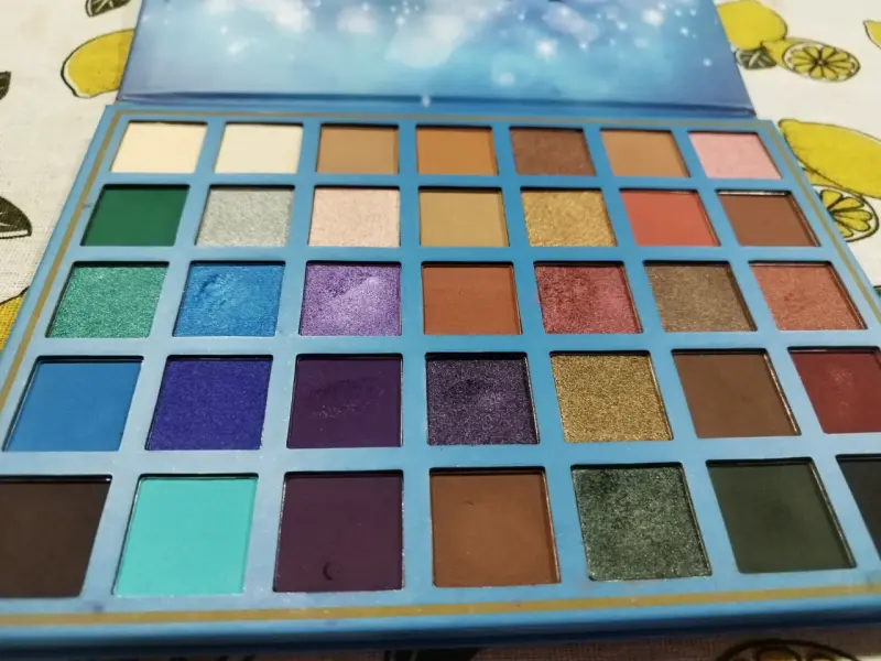Paleta de sombras Beauty Creations Elsa - 3