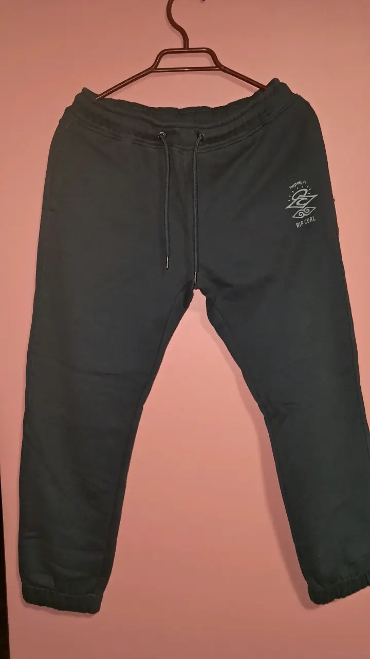 Pantalones deportivos - 2