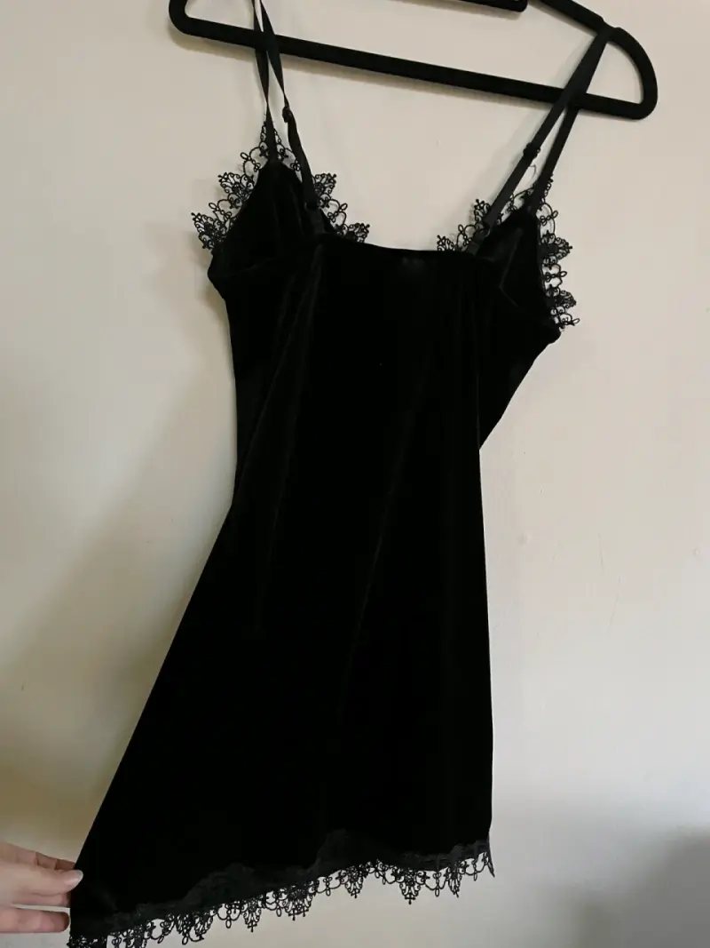 Vestido negro de encaje para mujer - 3