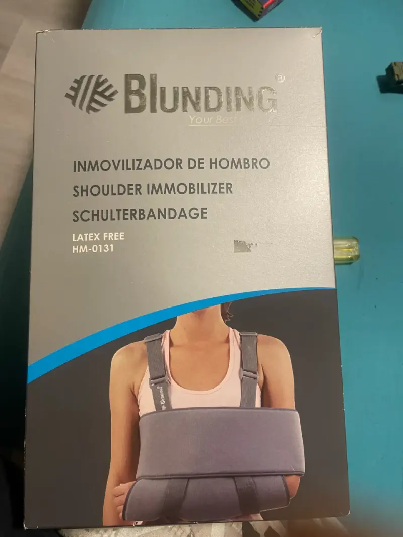 Inmovilizador de Hombro Blunding Talla M - 1