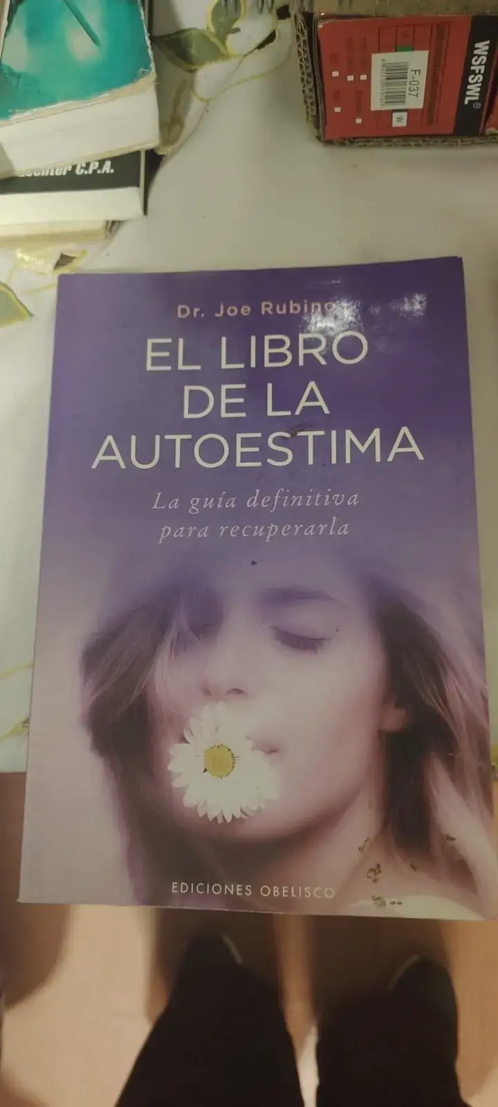 Libro Ángeles y Demonios de Dan Brown - 3