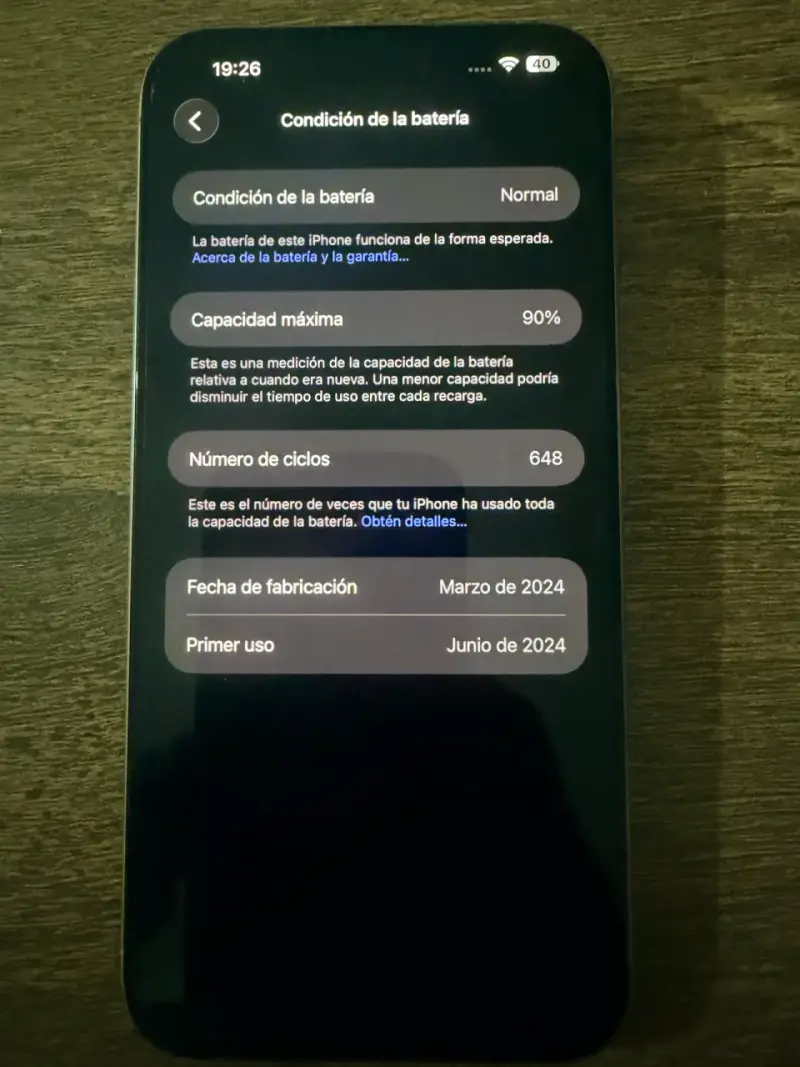 iPhone 15 Pro Max 256GB Plata en Buen Estado - 4