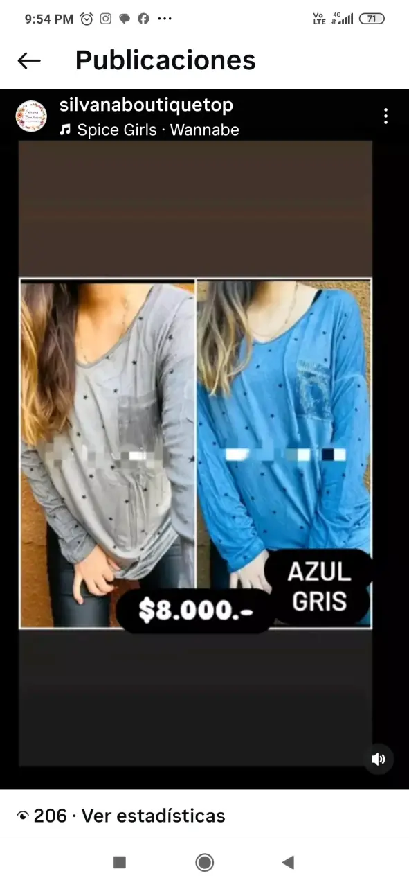 Polera manga larga azul y gris con estampado