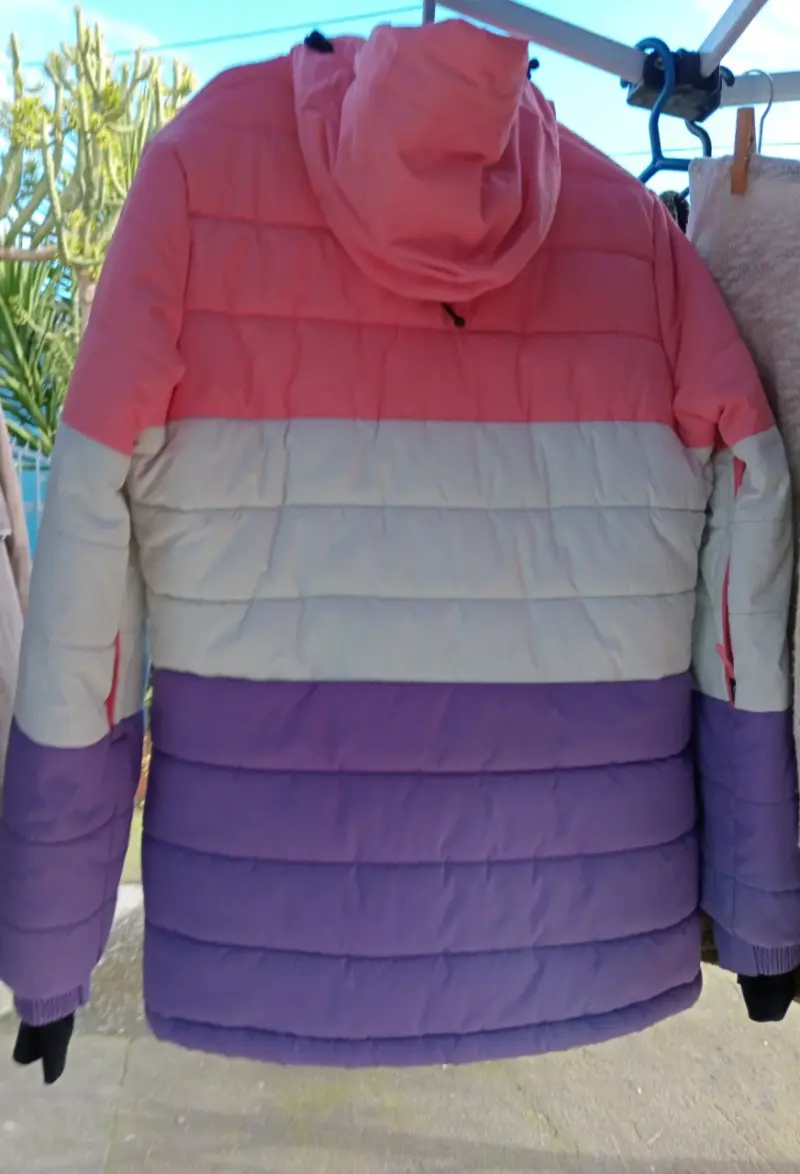 Chaqueta acolchada multicolor con capucha - 1