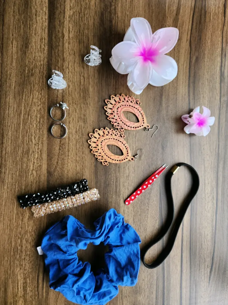Set de accesorios para el cabello y joyería - 2