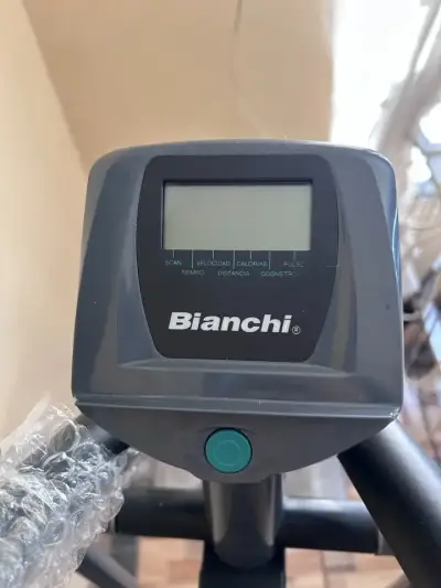 Bicicleta eliptica Bianchi modelo E-900 NUEVA - miniatura 6