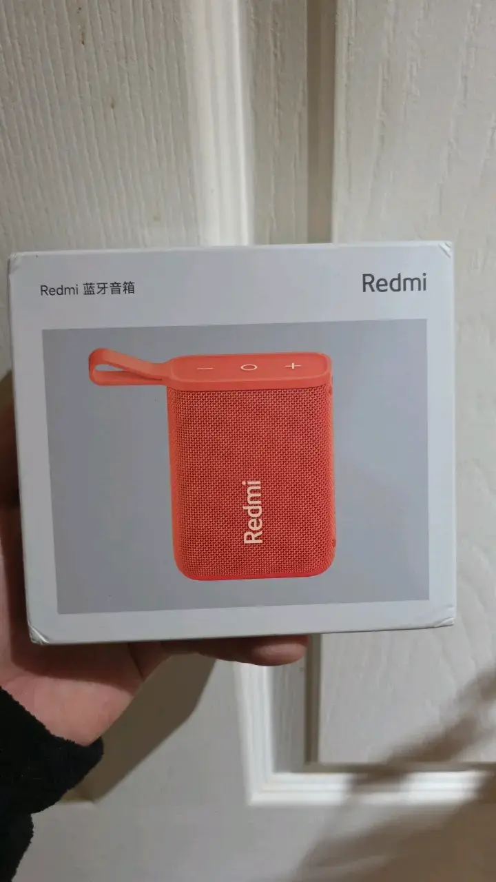Parlante Bluetooth Xiaomi Redmi portátil rojo - 1