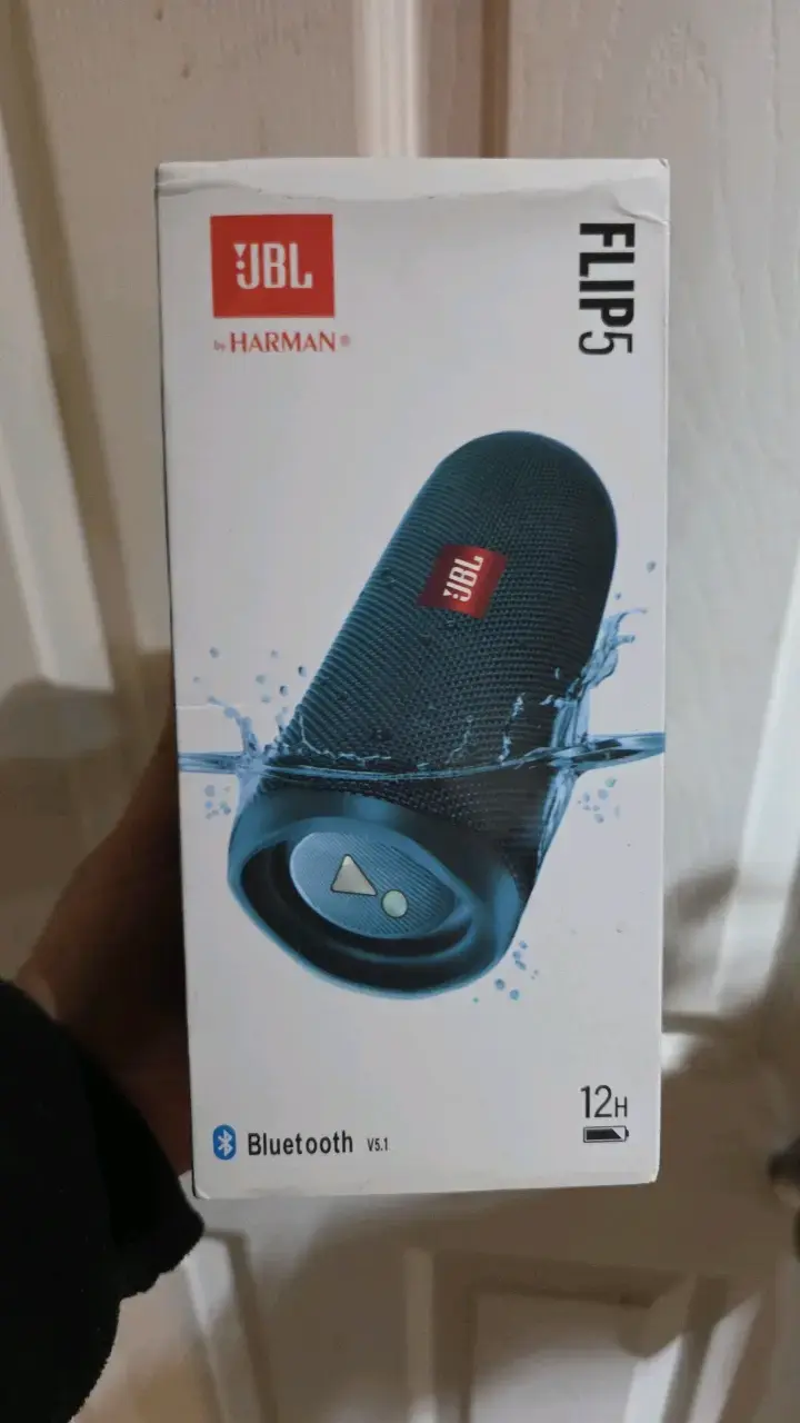 Parlante Bluetooth JBL Flip 5 resistente al agua - 1