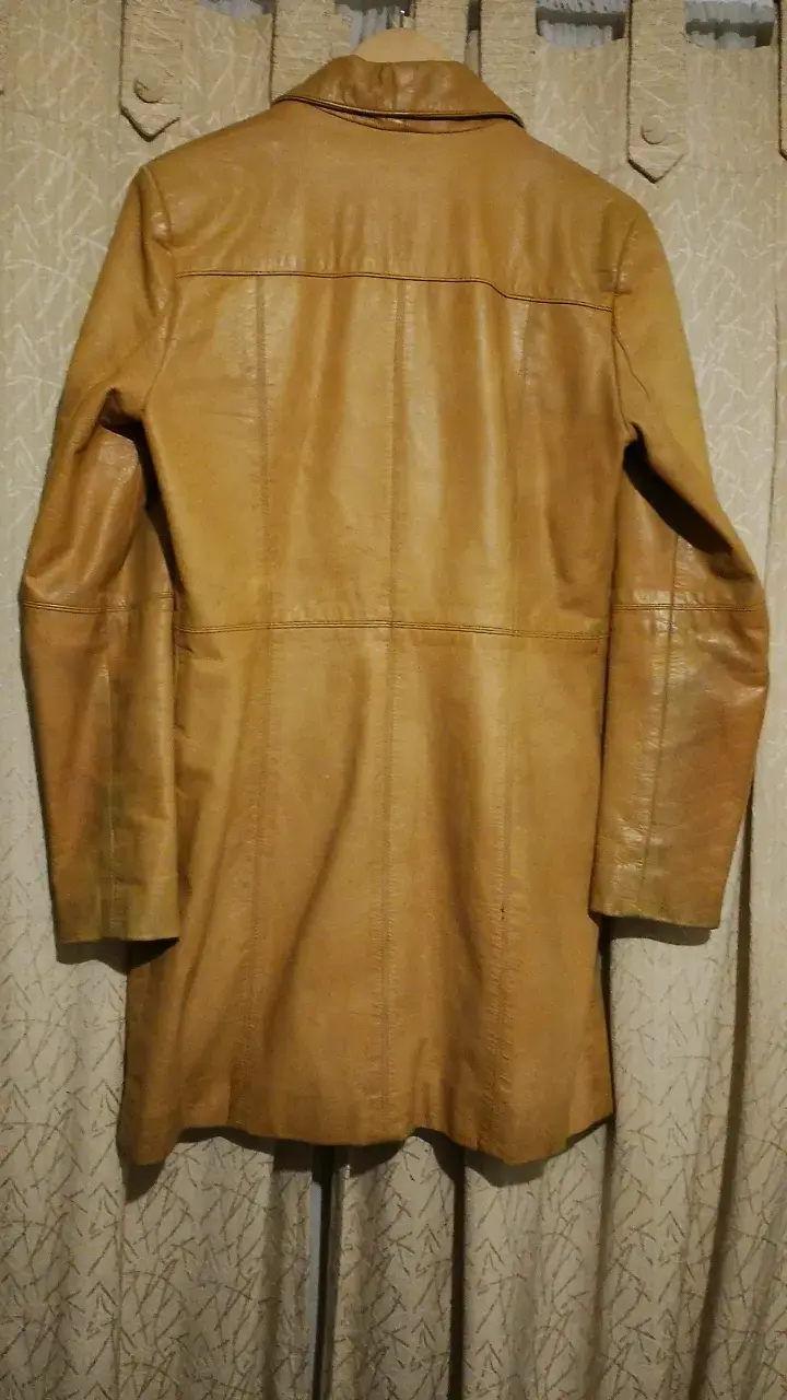 Abrigo de cuero marrón para mujer - 3