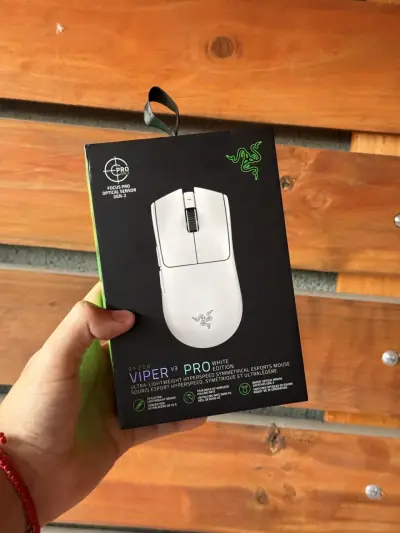 Razer Viper V3 Pro White Edition - miniatura 1